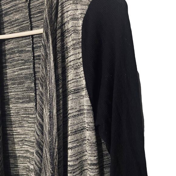 R2D Black & Gray Color Block Waterfall Draped Front Opened Cardigan Women Sz S - Picture 5 of 7